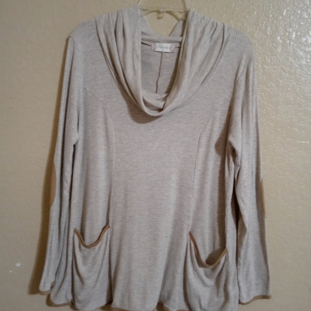 Altar'd State Tunic!